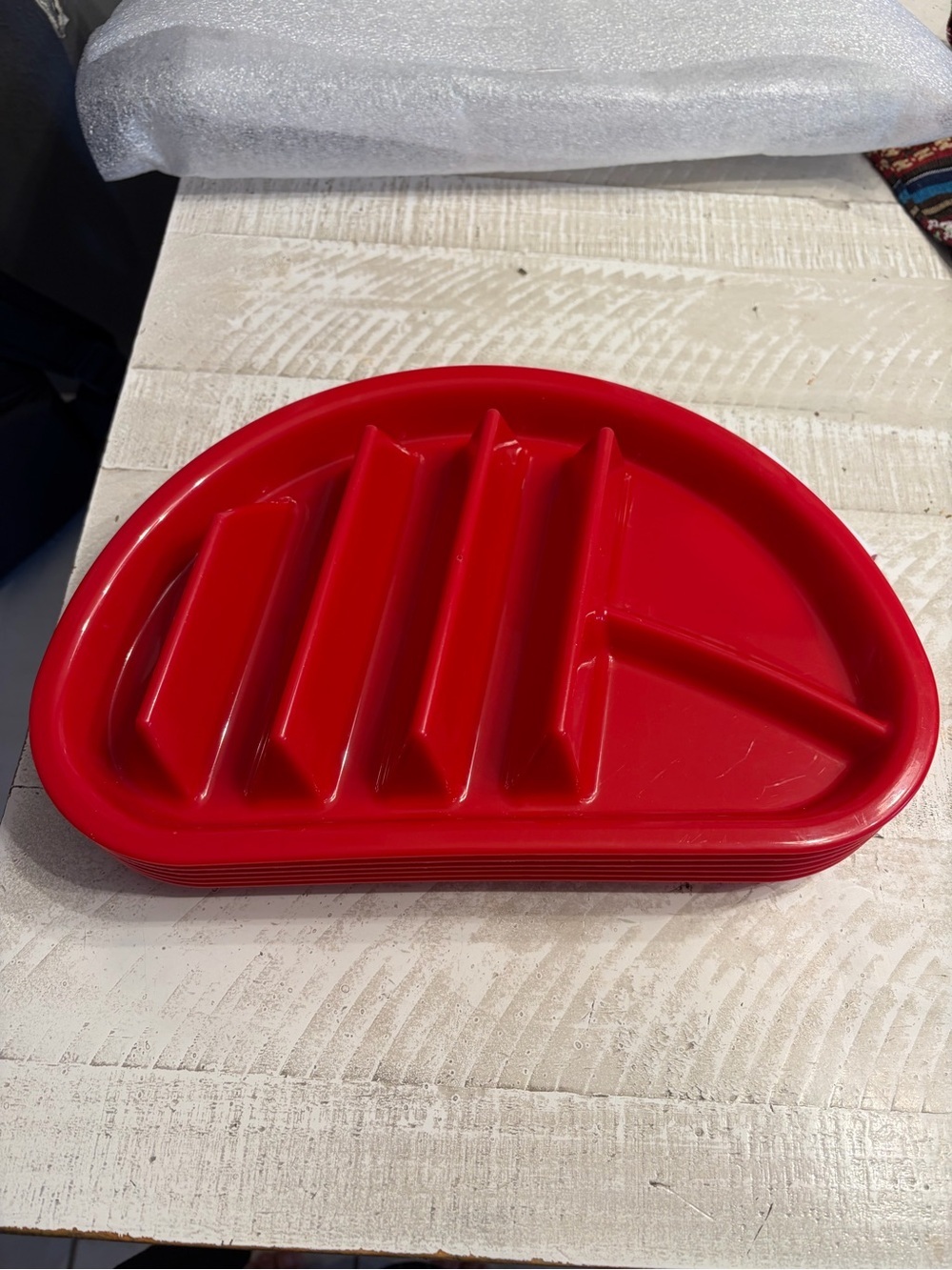 Red plastic taco plate set